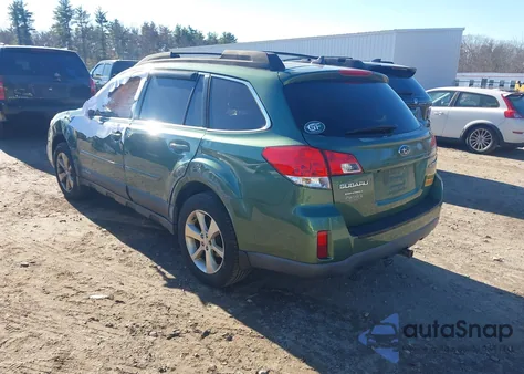 2014 Subaru Outback 2.5I Limited z USA, uszkodzony, nr VIN 4S4BRCMC8E3200761